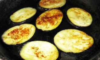Запеченные баклажаны в духовке Запеченные баклажаны в духовке