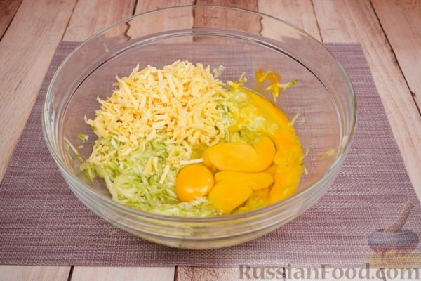Кабачковая запеканка с сыром
