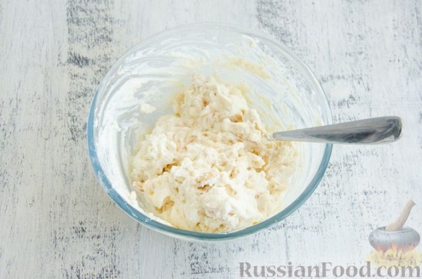 Десерт из творога, с малиной и печеньем Десерт из творога, с малиной и печеньем