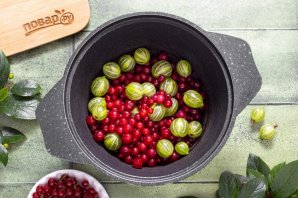 Варенье из крыжовника и красной смородины Варенье из крыжовника и красной смородины