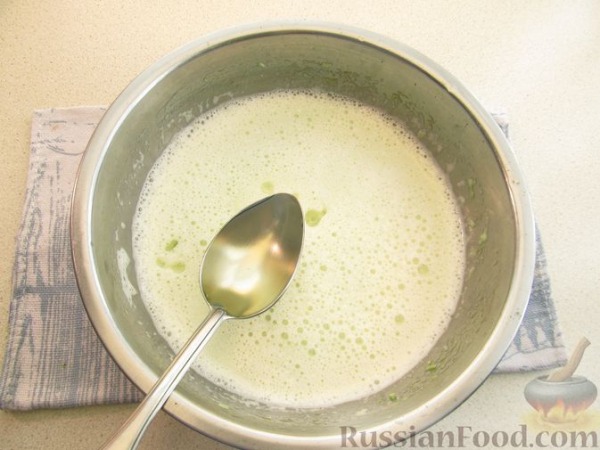 Рулетики из кабачковых блинов с мясным фаршем (в духовке) Рулетики из кабачковых блинов с мясным фаршем (в духовке)