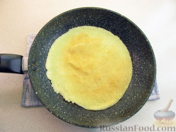 Рулетики из кабачковых блинов с мясным фаршем (в духовке) Рулетики из кабачковых блинов с мясным фаршем (в духовке)