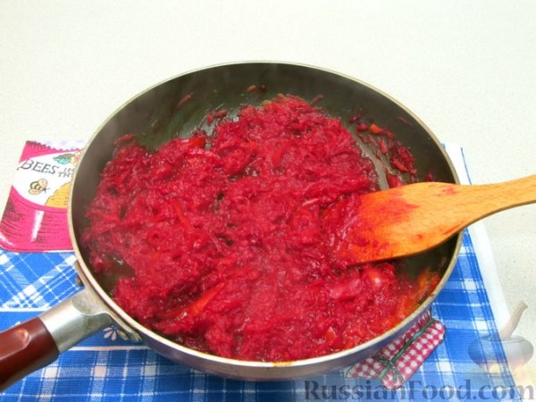 Борщ со свининой и квашеной капустой Борщ со свининой и квашеной капустой