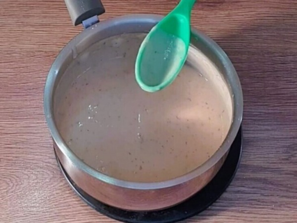 Мясные пенечки с грибами под соусом