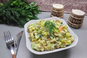 Салат «Столичный» с курицей