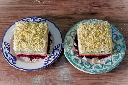 Салат со свеклой и сыром Салат со свеклой и сыром
