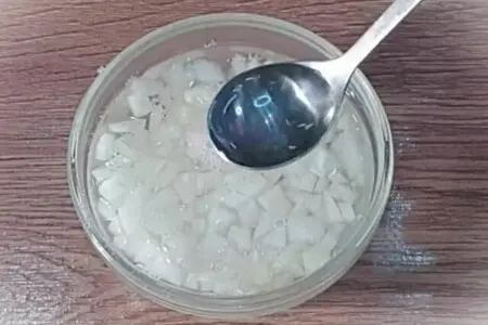 Салат со свеклой и сыром Салат со свеклой и сыром