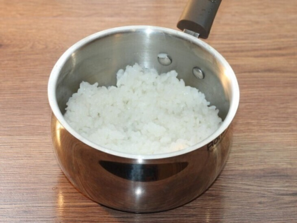 Куриные котлеты на кабачковой подушке