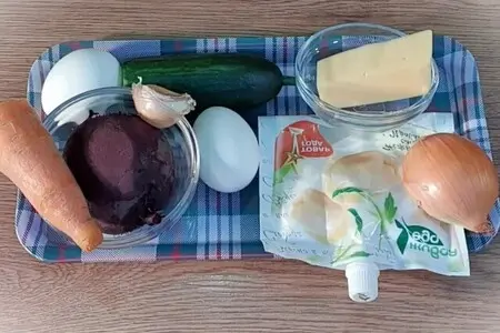 Салат со свеклой и сыром Салат со свеклой и сыром