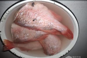 Рецепт: Жареный морской окунь — Готовлю с любовью.