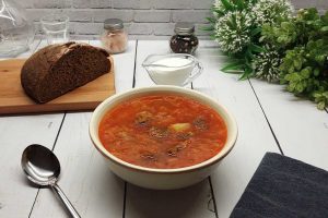 Щи из капусты с говядиной