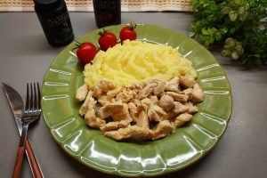 Куриное филе в майонезе