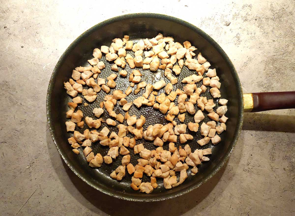 Паста с курицей и козьим сыром