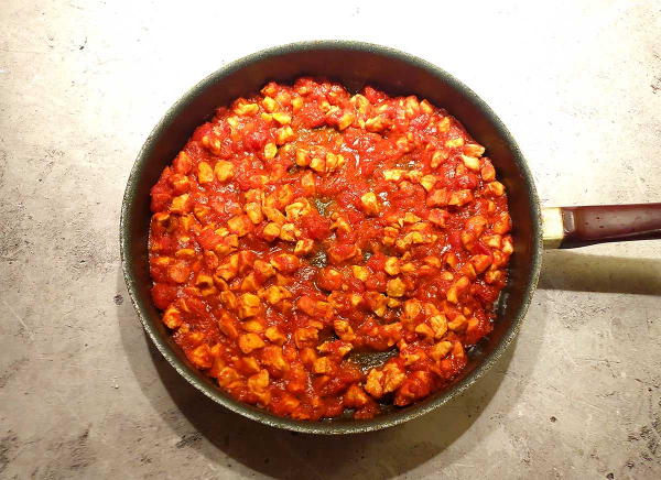Паста с курицей и козьим сыром