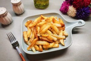 Жареная картошка на сковороде