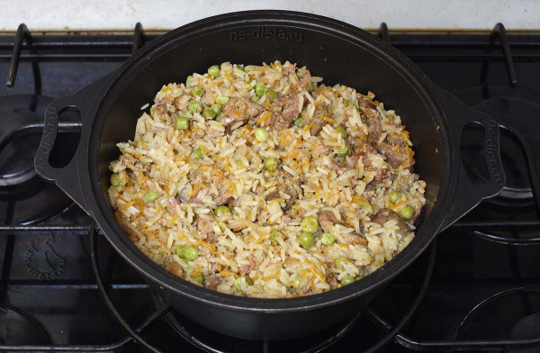 Плов с куриной печенью